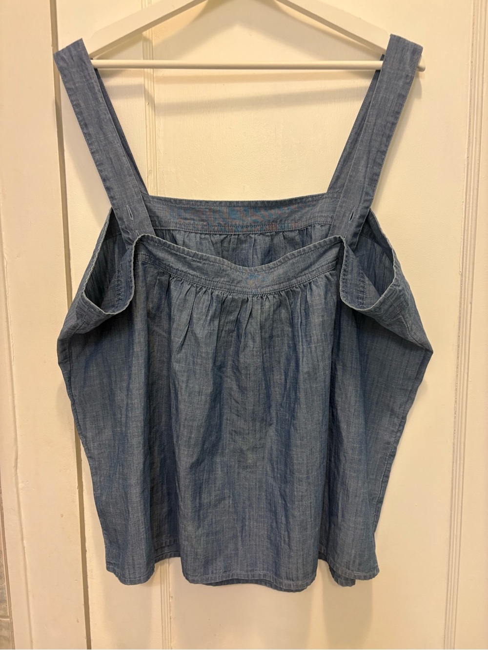 GAP Chambray Tank, 100% cotton - Picture 2 of 4